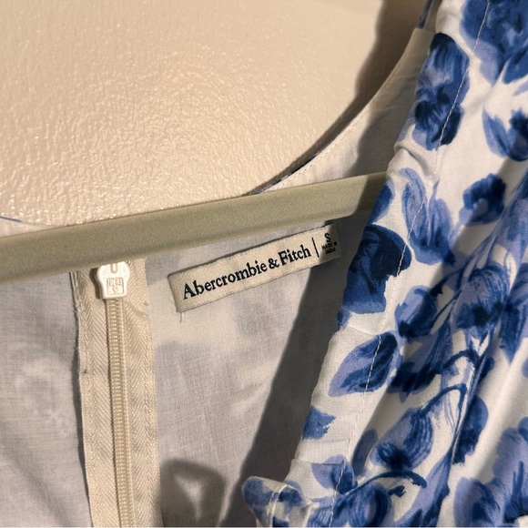 Abercrombie Floral Blue Dress - Picture 9 of 10